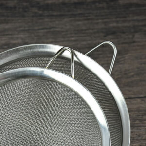 S/S FINE NET BOWL TEA STRAINER W/LOOP HANDLE